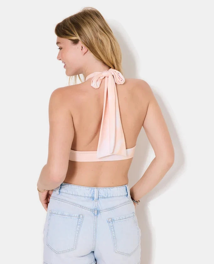 Top dos-nu avec encolure bénitier avec bijou